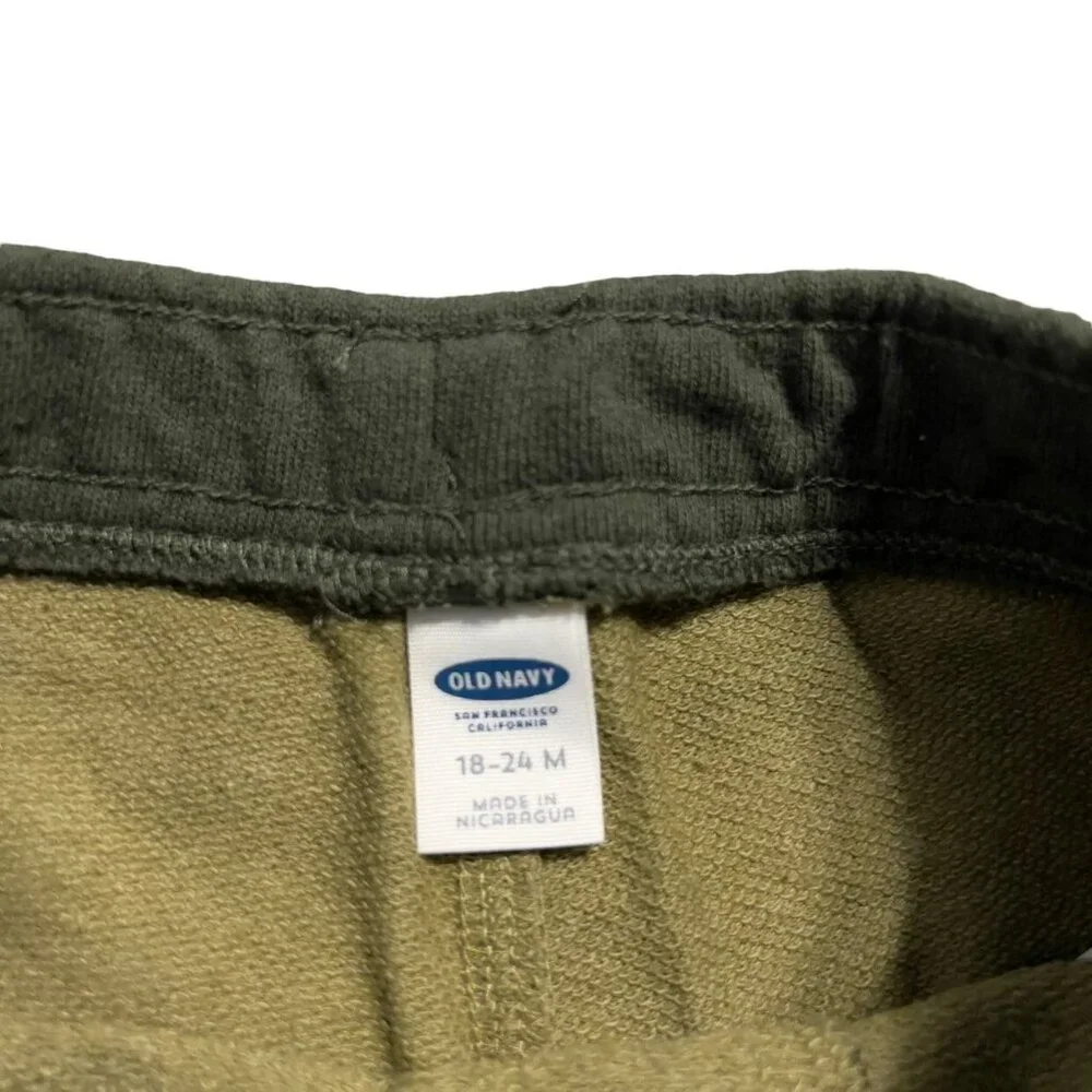 Old Navy 18-24m Green Camouflage Pull-On Shorts